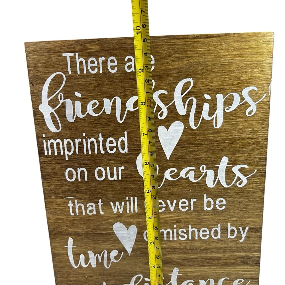 Rustic Farmhouse Sign – Friendships Imprinted on Our‎ Hearts Wall Decor Gift - Picture 2 of 4